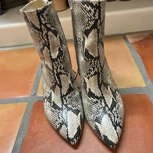 Sam Edelman Pointed Snake-Print Ankle Booties in Neutral Snake